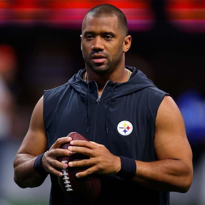 Russell Wilson #3 of the Pittsburgh Steelers looks on prior to a game against the Atlanta Falcons at Mercedes-Benz Stadium on September 08, 2024 in Atlanta, Georgia.