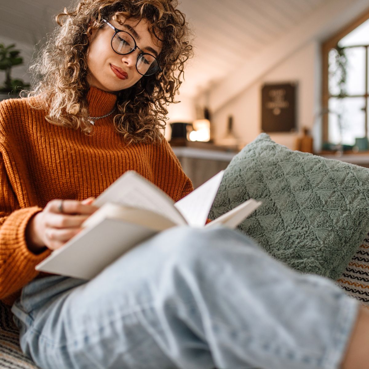 VDay Romance Books Thumb.jpg