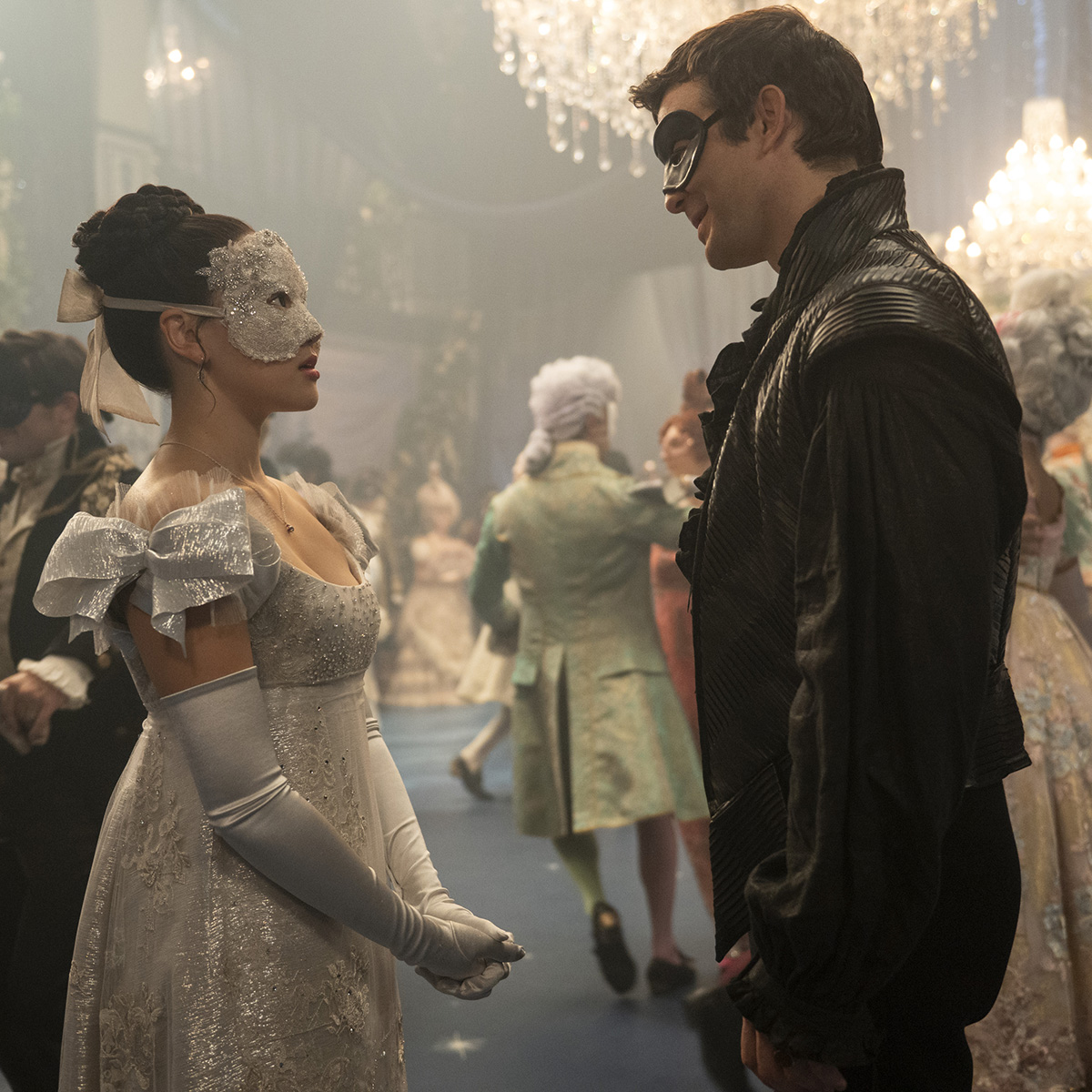 Why Bridgerton Fans Are Appalled by This Season 4 Plot Hole