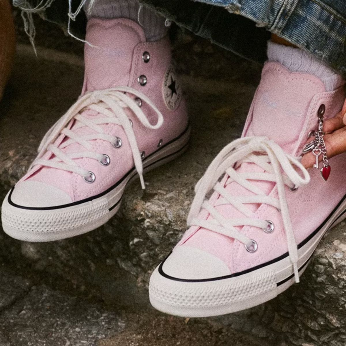 DSW Converse Sale Thumb.jpg