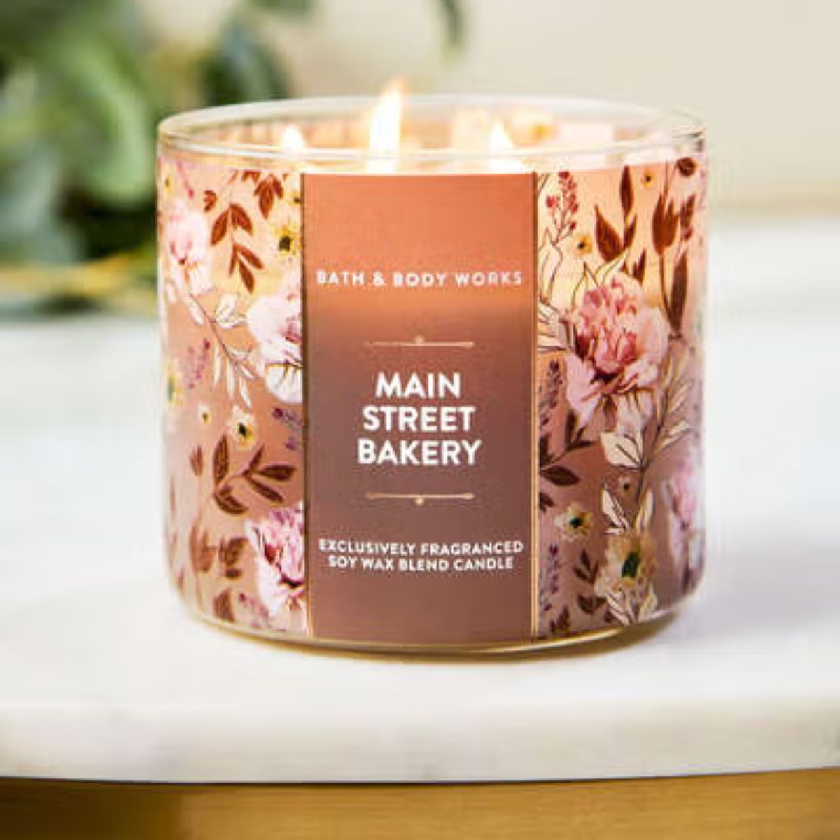 Bath & Body Works Candles Are Buy 1 Get 1 FREE All Weekend Long!