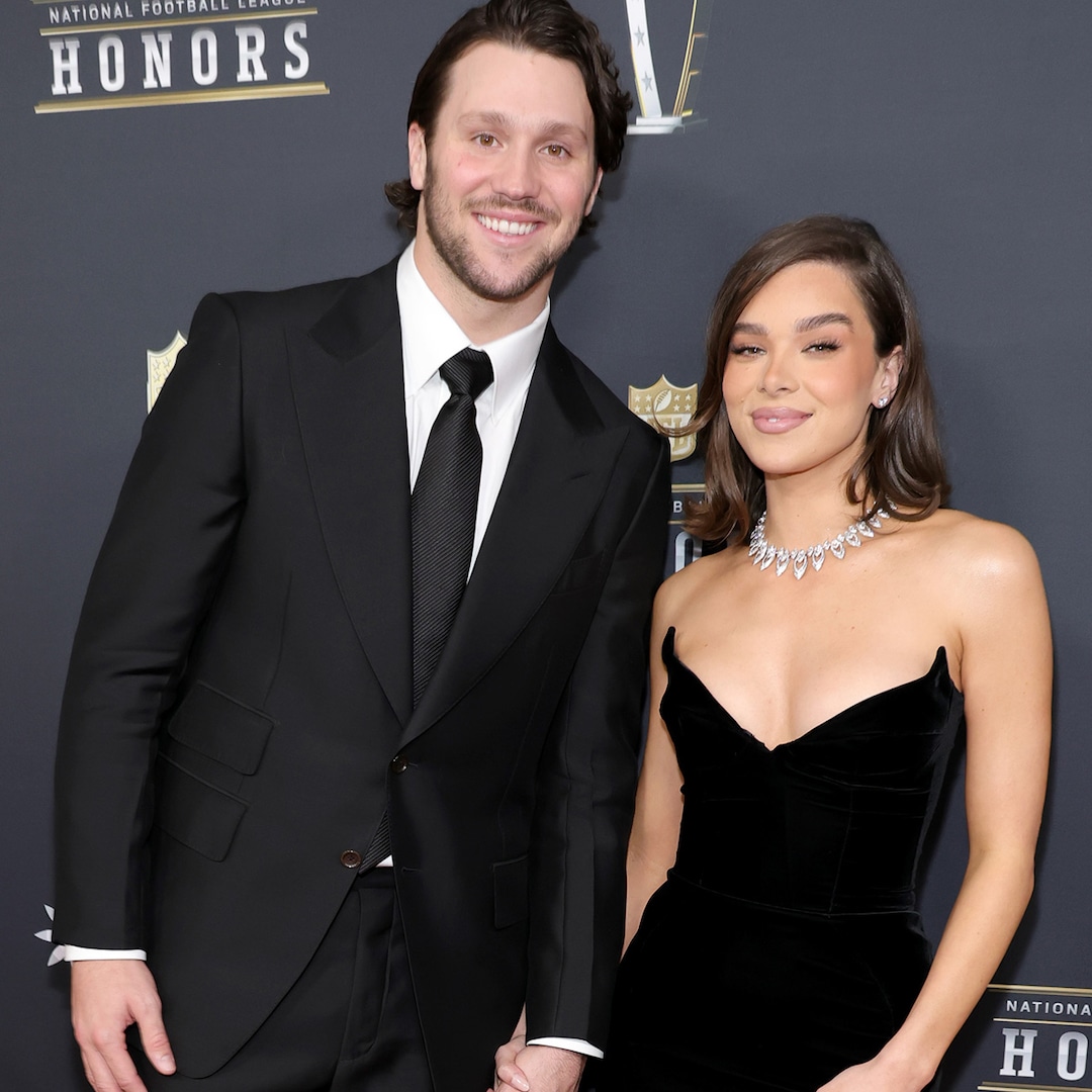Grávida Hailee Steinfeld a pedido do Dia dos Namorados de Josh Allen