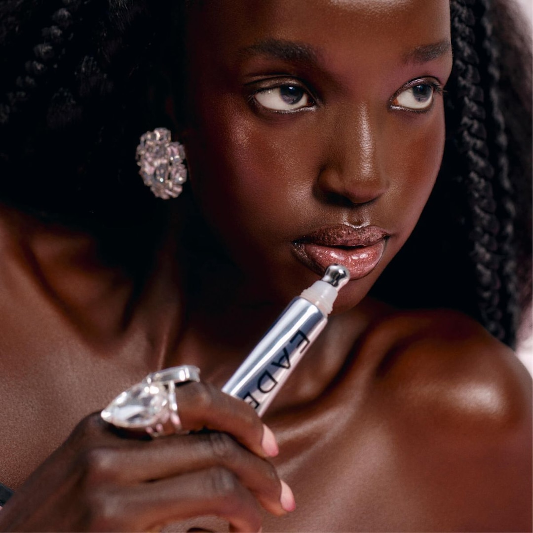 Tendência de maquiagem NYFW Sleepy Girl em casa