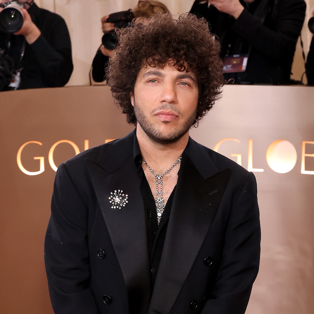 Benny Blanco apresenta Dirty Feet no podcast Friends Keep Secrets