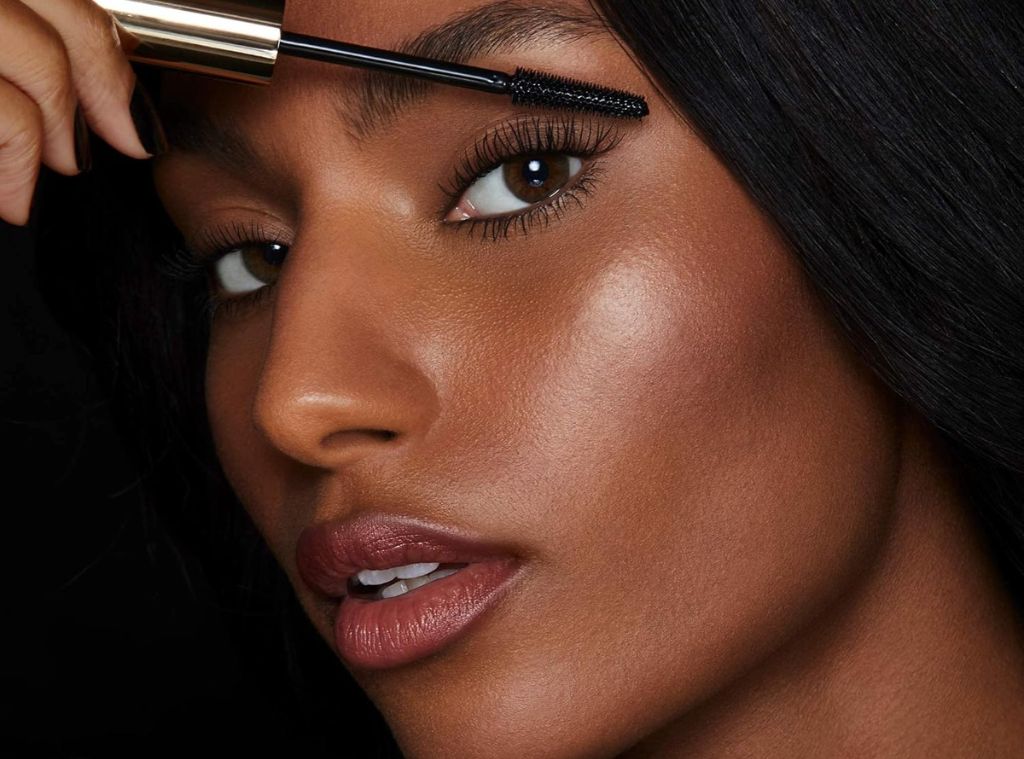 Best Tubing Mascaras, According to Reviewers