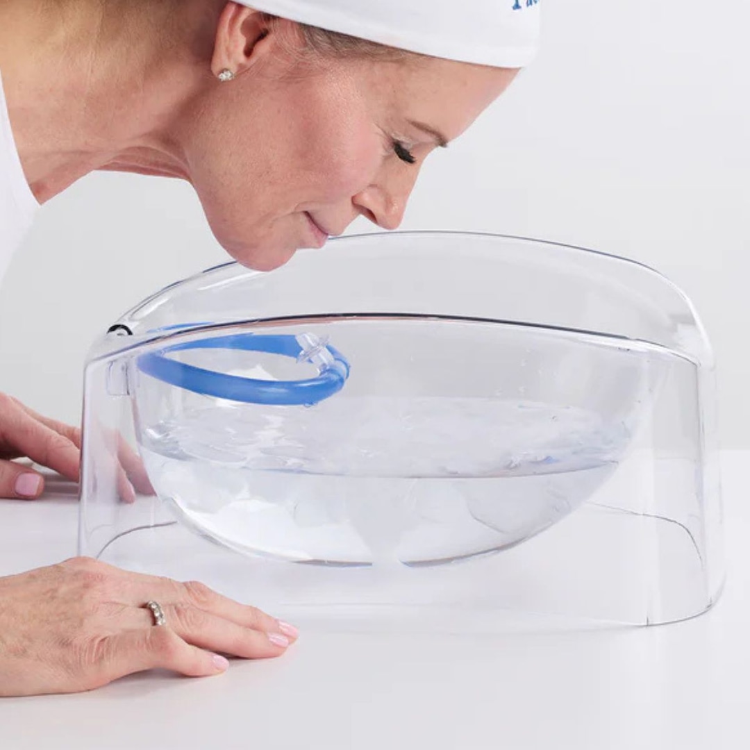 Esteticista avalia banho de gelo frio TikTok Viral FaceTub