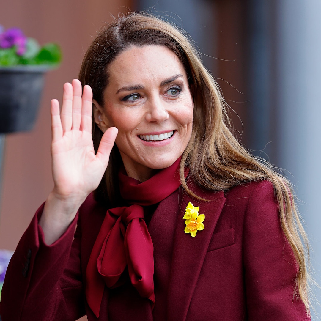 Kate Middleton recusa autógrafo por causa de regras reais