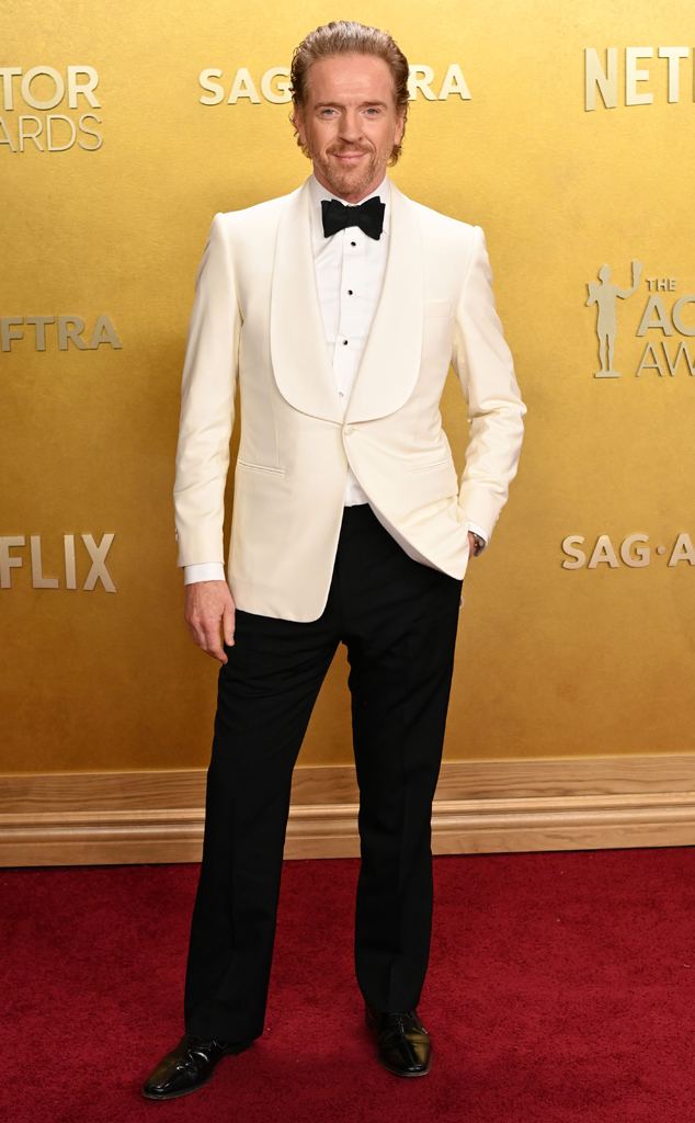 Damian Lewis arrives to the Actor Awards 2026 red carpet