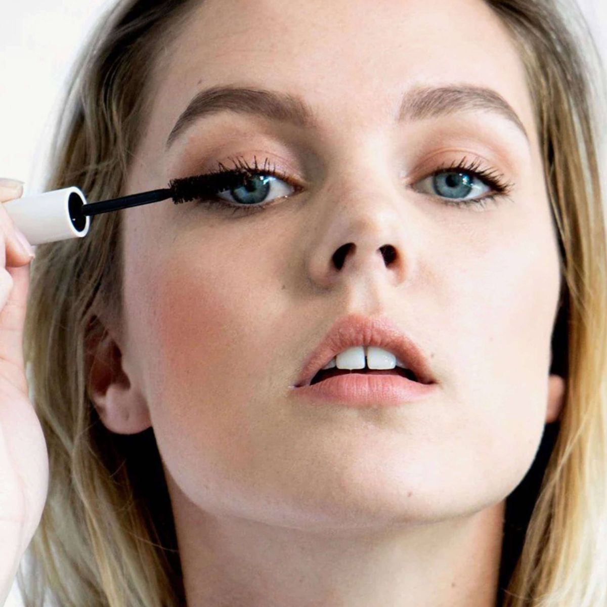 The No-Mascara Look Is Trending: 6 Mascaras for Natural Lashes