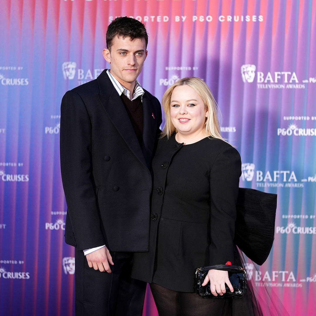 Nicola Coughlan sobre o relacionamento de Jake Dunn, longa distância