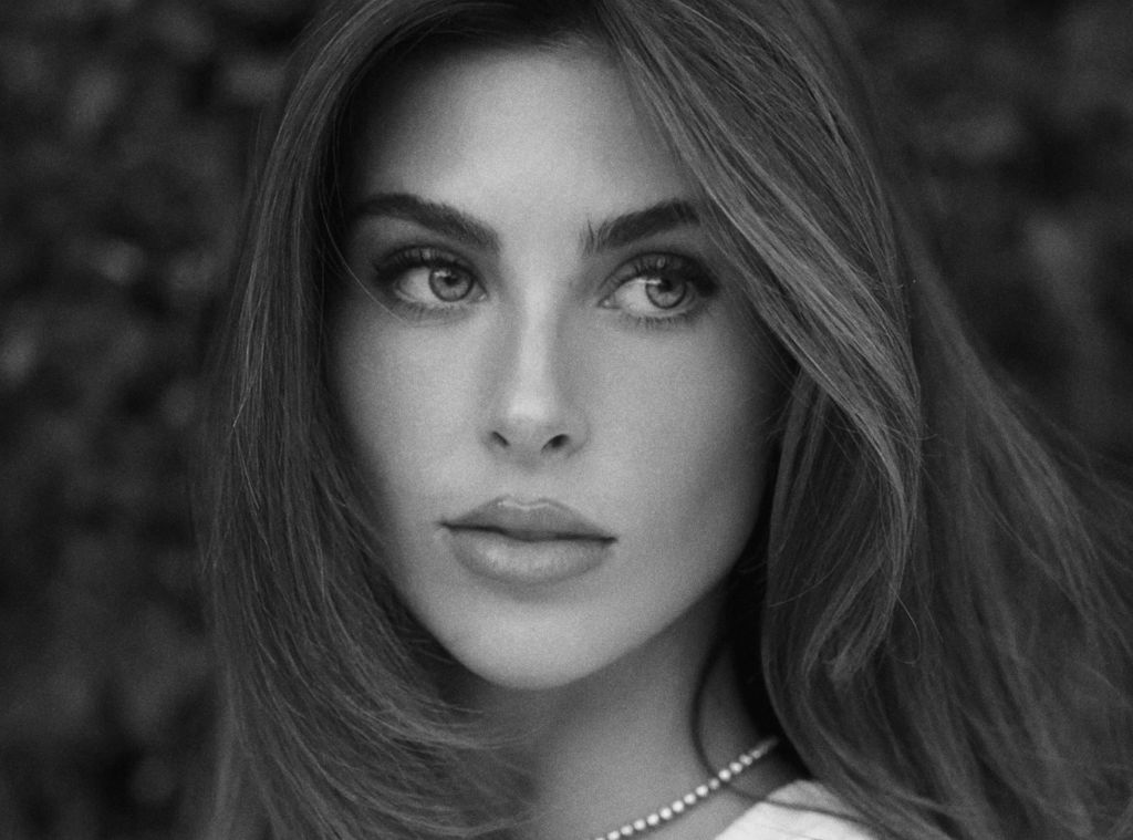 Paige Lorenze Ecomm Main.jpg