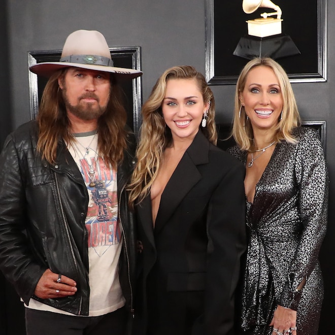 Miley Cyrus, Tish Cyrus, Billy Ray Cyrus in Hannah Montana 20th Anniversary