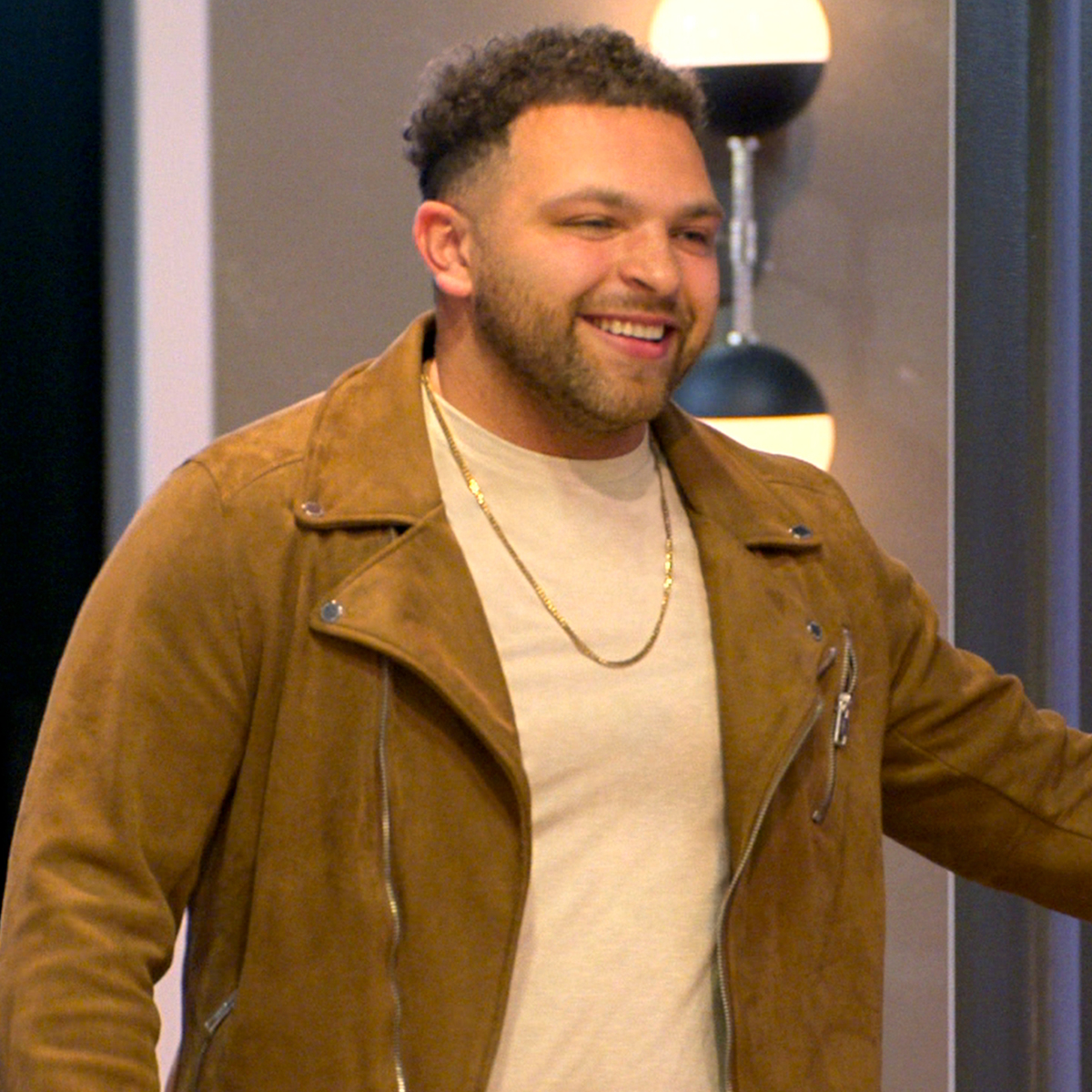 Love Is Blind's Devonta Reveals Truth About Meeting Pregnant Fiancée