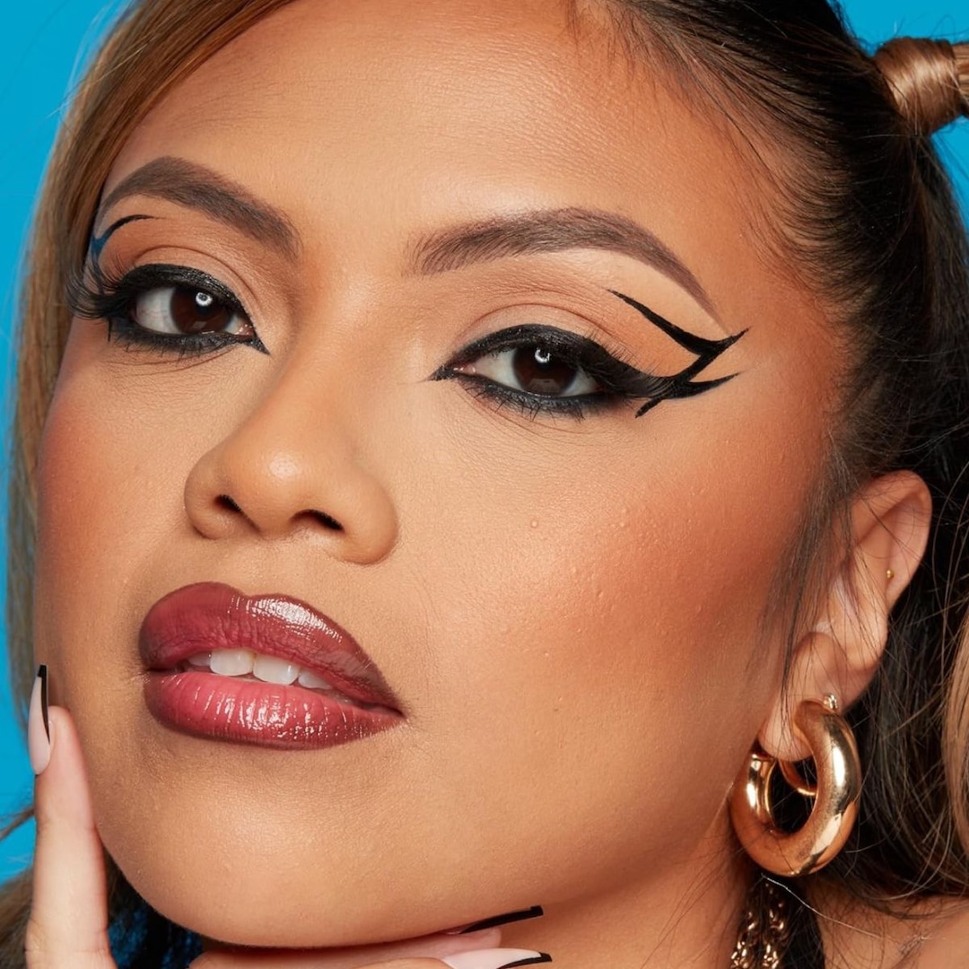 आईलाइनर रिवाइवल यहाँ है और ये सबसे अच्छे विकल्प हैं – $4 ड्रगस्टोर पिक आई लव सहित