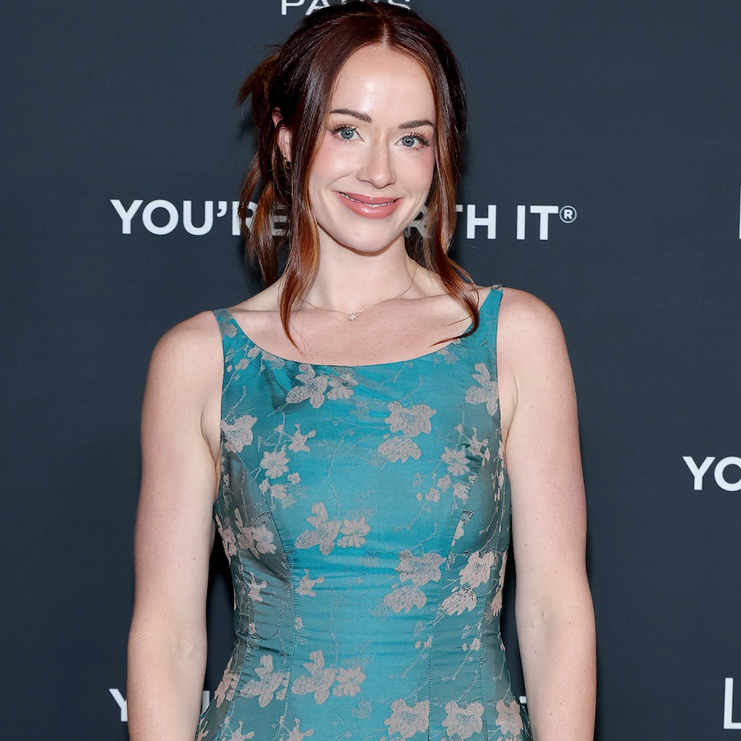 Whitney Leavitt sugere saída