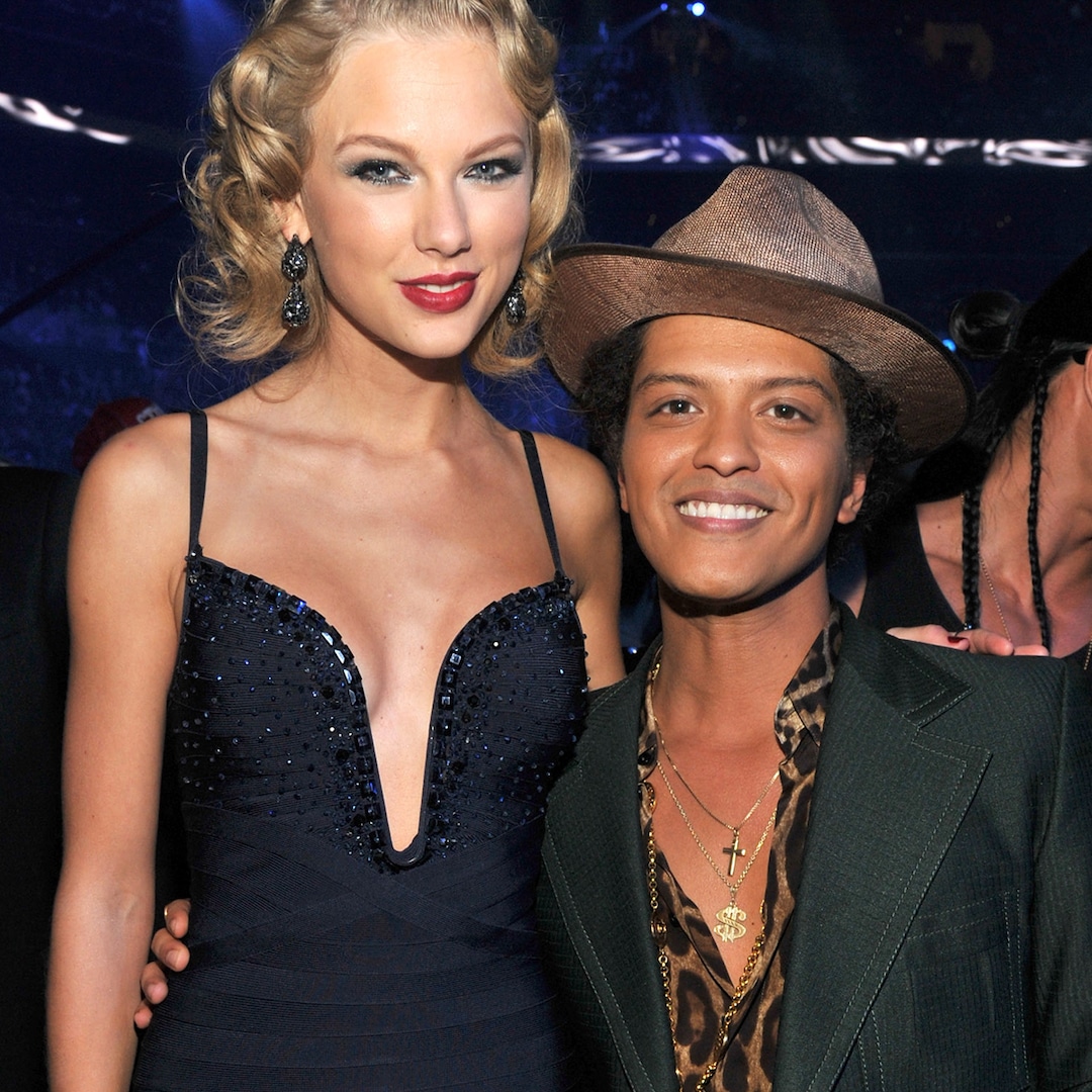 Bruno Mars responde a especulações de que ele seguiu Taylor Swift