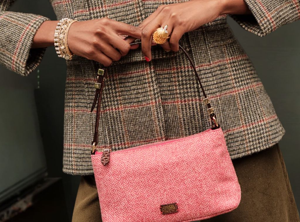 SHOP 90s It girl Bag edition