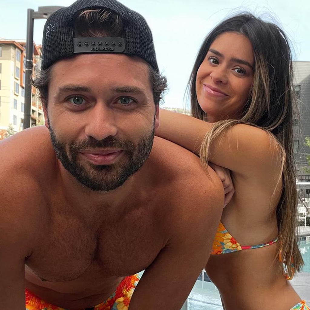 Image 16: Taylor Frankie Paul, Dakota Mortensen