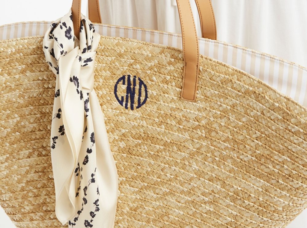 Shop Best Beach Bags 2026.jpg