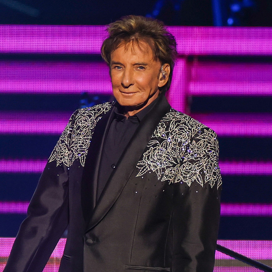 Barry Manilow Loses His Voice After Cancer Treatment Barry Manilow Loses His Voice After Cancer Treatment