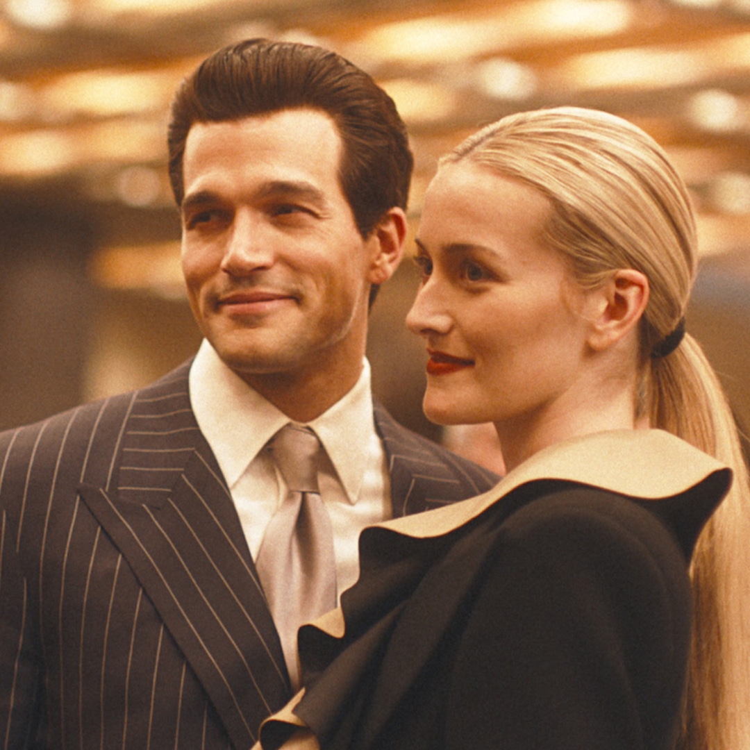 John F. Kennedy Jr., Carolyn Bessette Love Story: Fact vs. Fiction John F. Kennedy Jr., Carolyn Bessette Love Story: Fact vs. Fiction