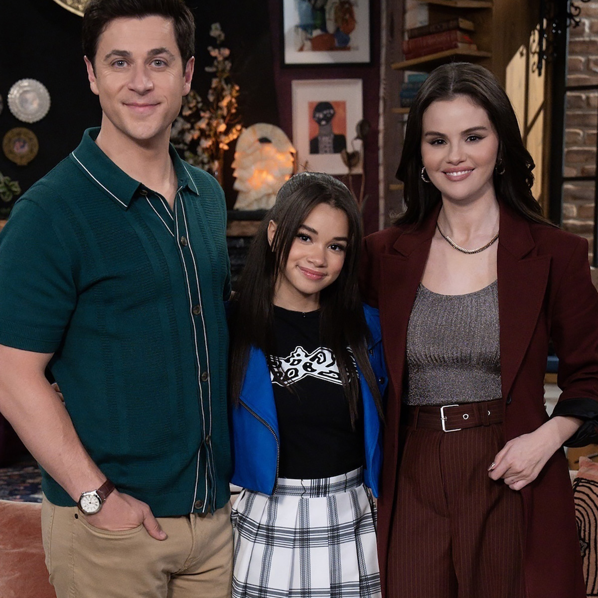 Wizards Beyond Waverly Place Season 3 Confirmed, Selena Gomez Directing