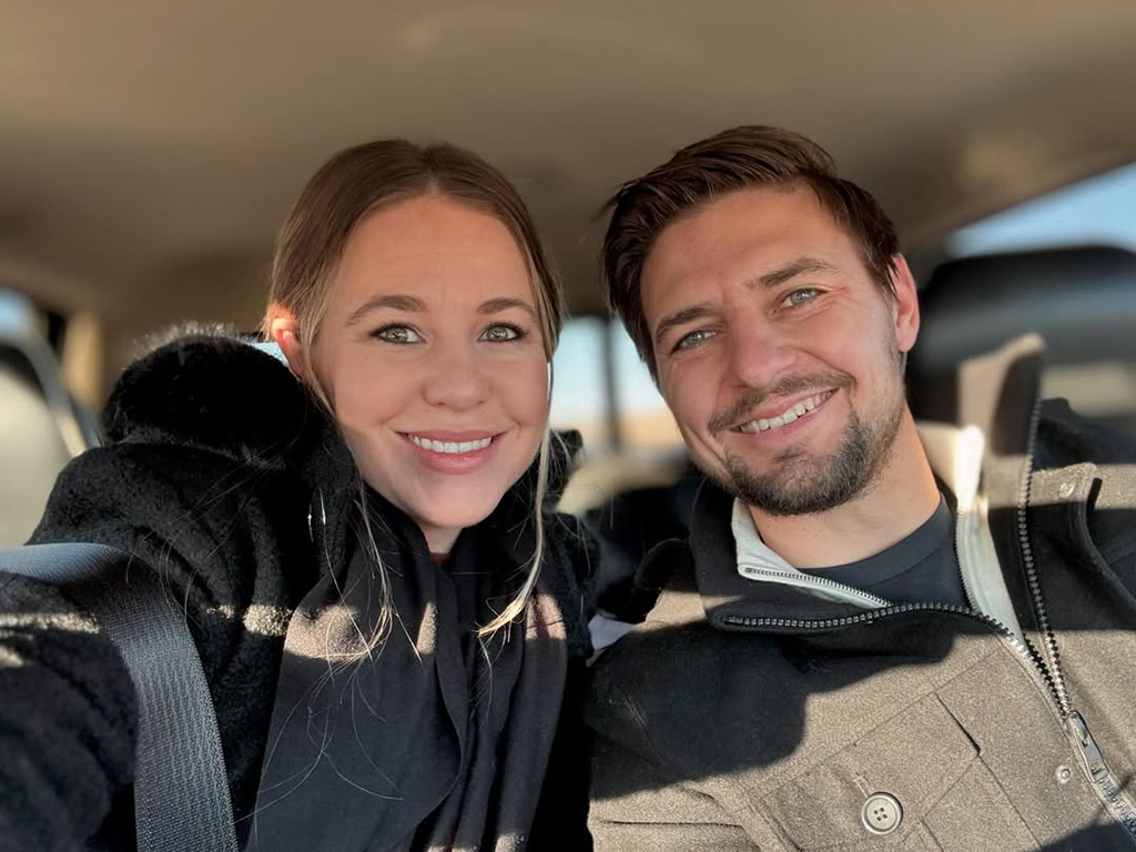 Image 17: Jana Duggar, Stephen Wissmann