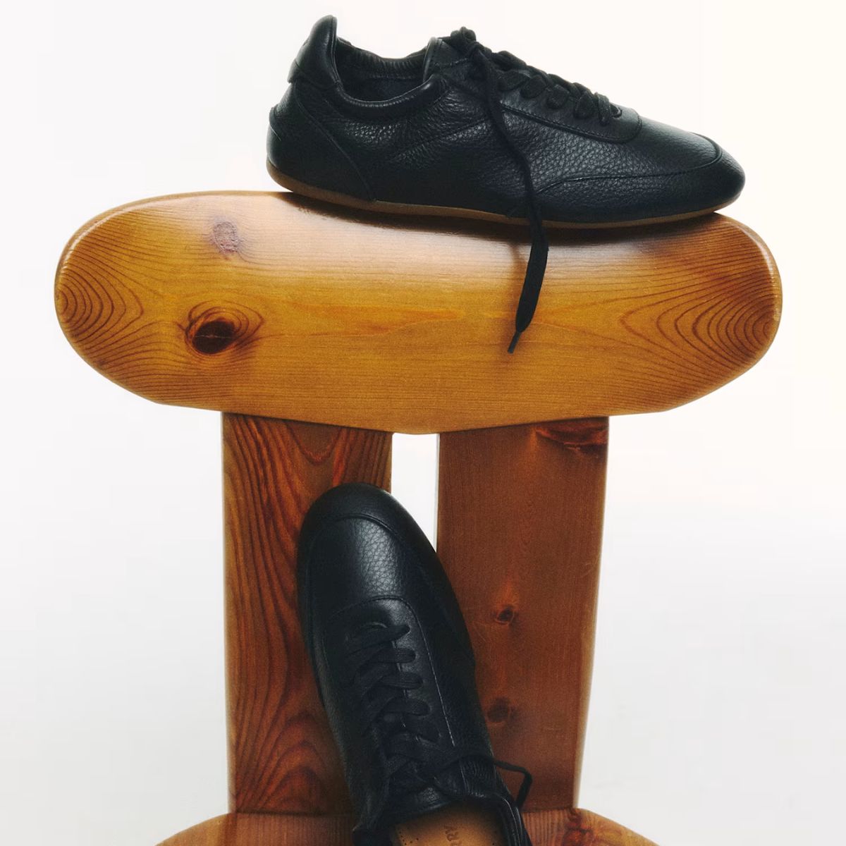 Aritzia Sperry Collab Thumb.jpg