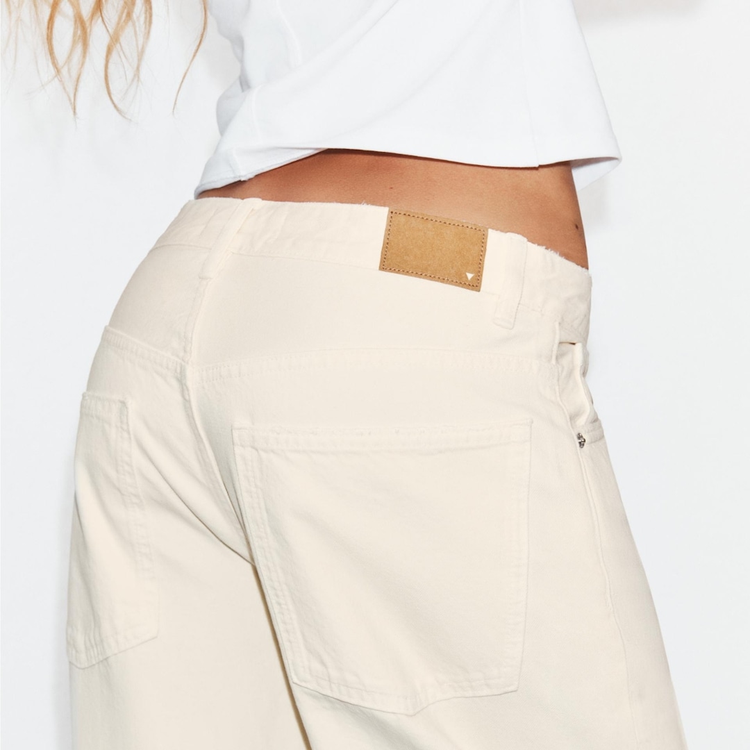 Trending White Jeans for 2026 That Are Easy To Style in Warm Weather Trending White Jeans for 2026 That Are Easy To Style in Warm Weather