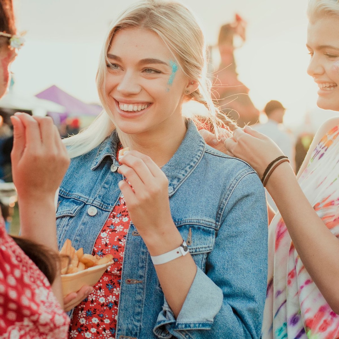 Best Last-Minute Viral Amazon Beauty & Lifestyle Products for Coachella Best Last-Minute Viral Amazon Beauty & Lifestyle Products for Coachella