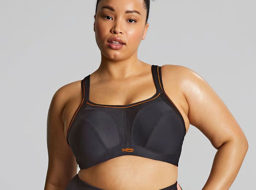 sportsbras hero image.jpg