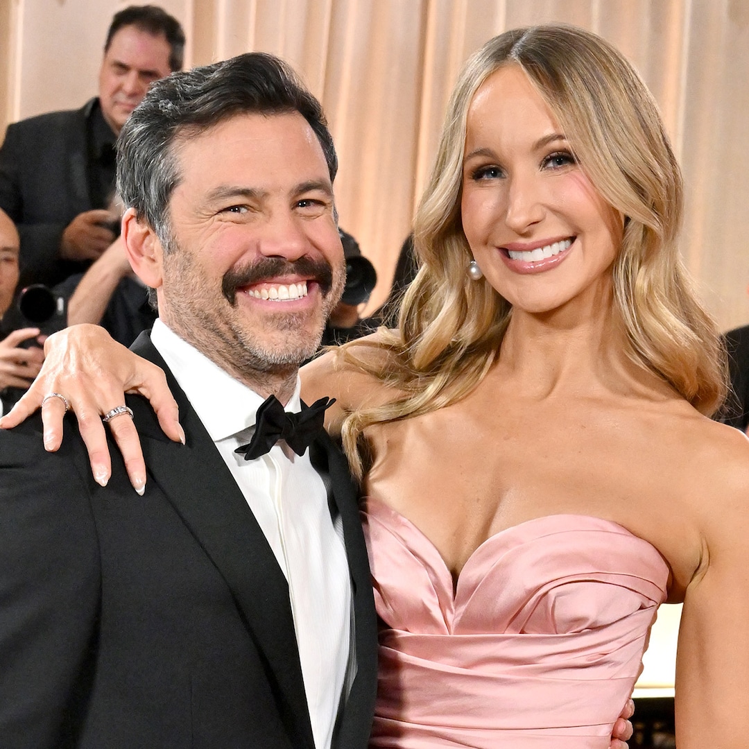 निक्की ग्लेसर और क्रिस कॉनवी अपने खुले रिश्ते को कैसे सफल बनाते हैं