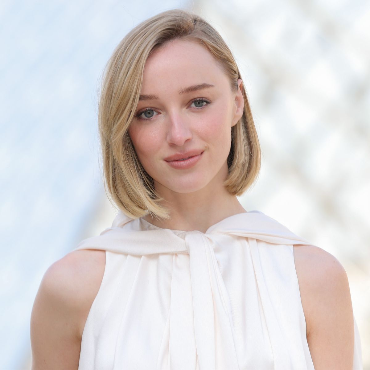 The Surprising Reason Phoebe Dynevor Hasn’t Returned to Bridgerton The Surprising Reason Phoebe Dynevor Hasn’t Returned to Bridgerton