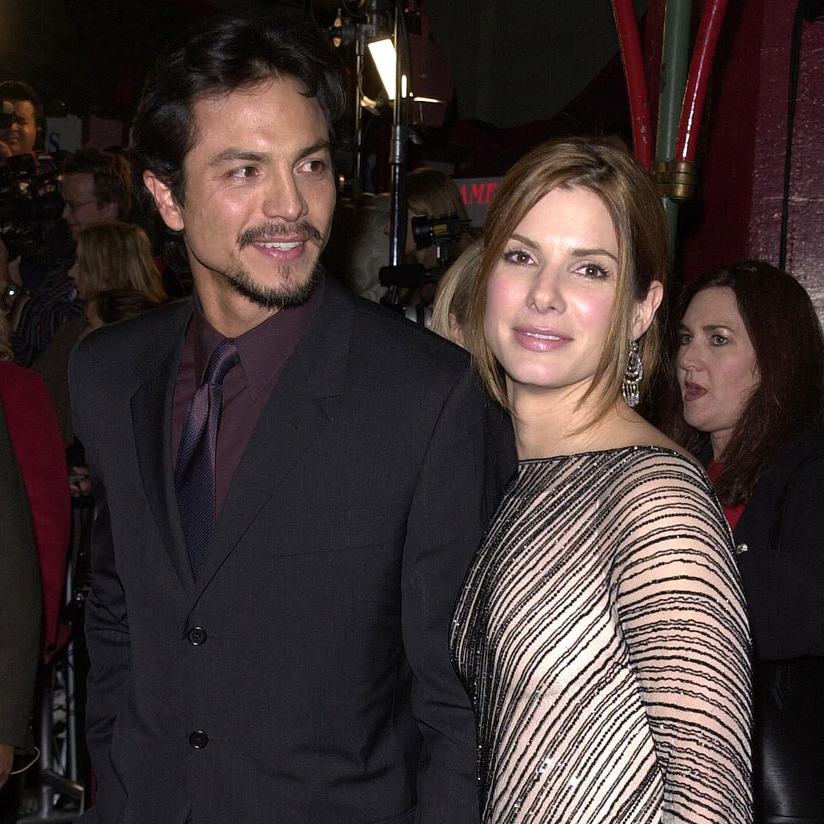 Benjamin Bratt Shares How Sandra Bullock Was on Miss Congeniality Set