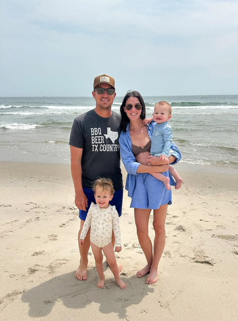 Kelly Hopton-Jones, Beach day