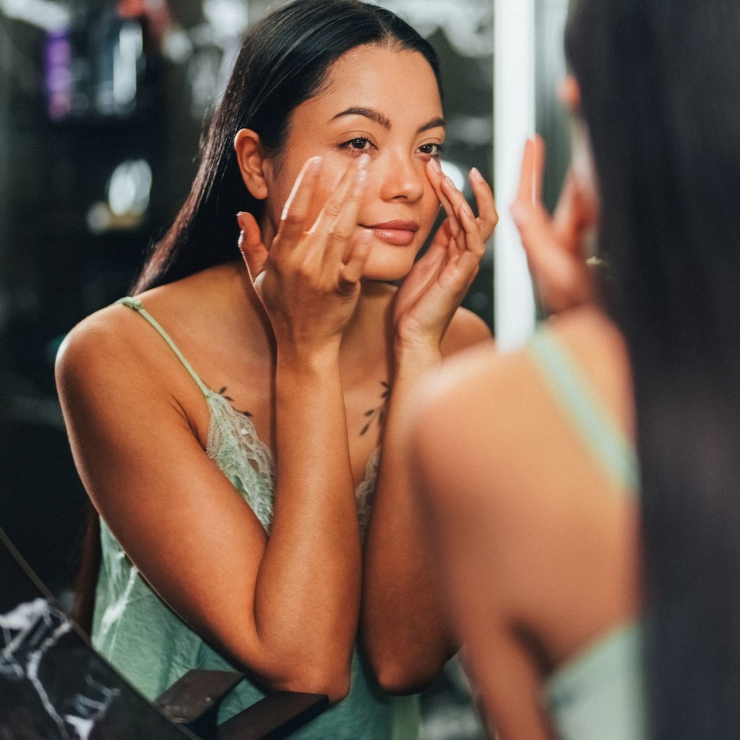 Best Korean Skincare Products for Clogged Pores & Blackheads Best Korean Skincare Products for Clogged Pores & Blackheads