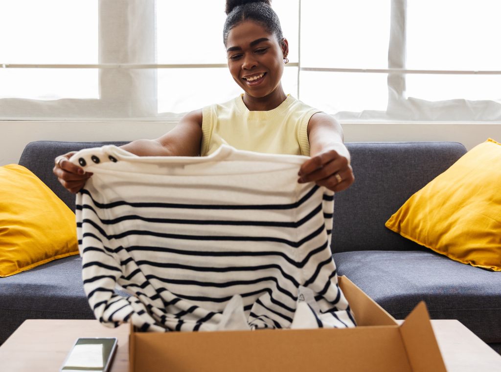 Last-Minute Shopping? These Brands & Online Retailers Have Actual Fast Shipping 