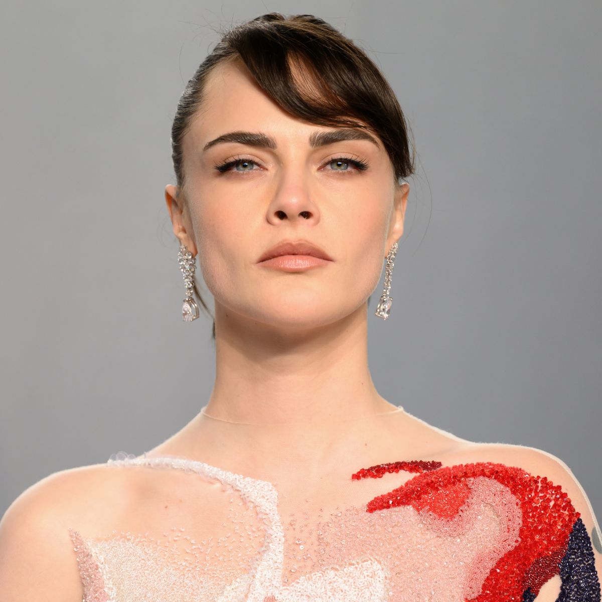 Cara Delevingne Tour Dates, New Songs Revealed