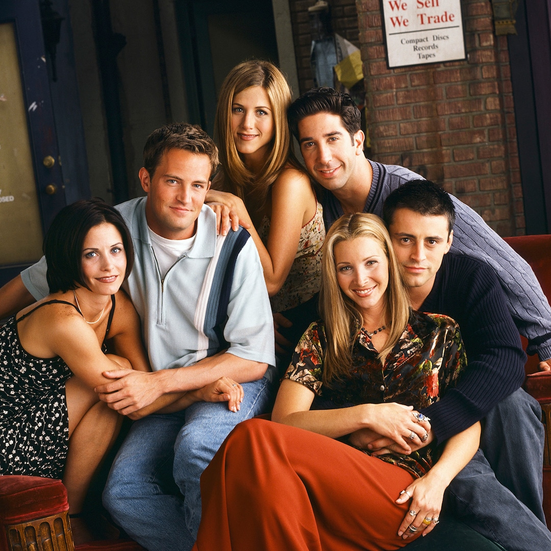 Lisa Kudrow on Friends Writers’ Behavior Lisa Kudrow on Friends Writers’ Behavior