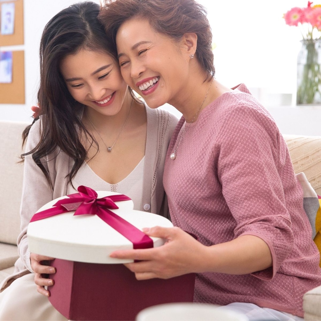 20+ Mother’s Day Gift Ideas She’ll Use Every Day: Practical & Thoughtful 20+ Mother’s Day Gift Ideas She’ll Use Every Day: Practical & Thoughtful