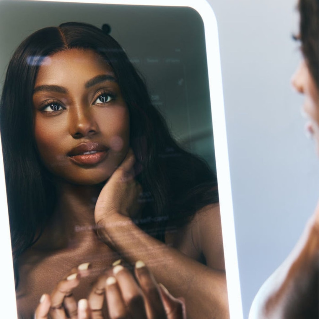 What Is Swan Beauty? The AI Mirror Behind Acquired Style’s Bachelorette What Is Swan Beauty? The AI Mirror Behind Acquired Style’s Bachelorette