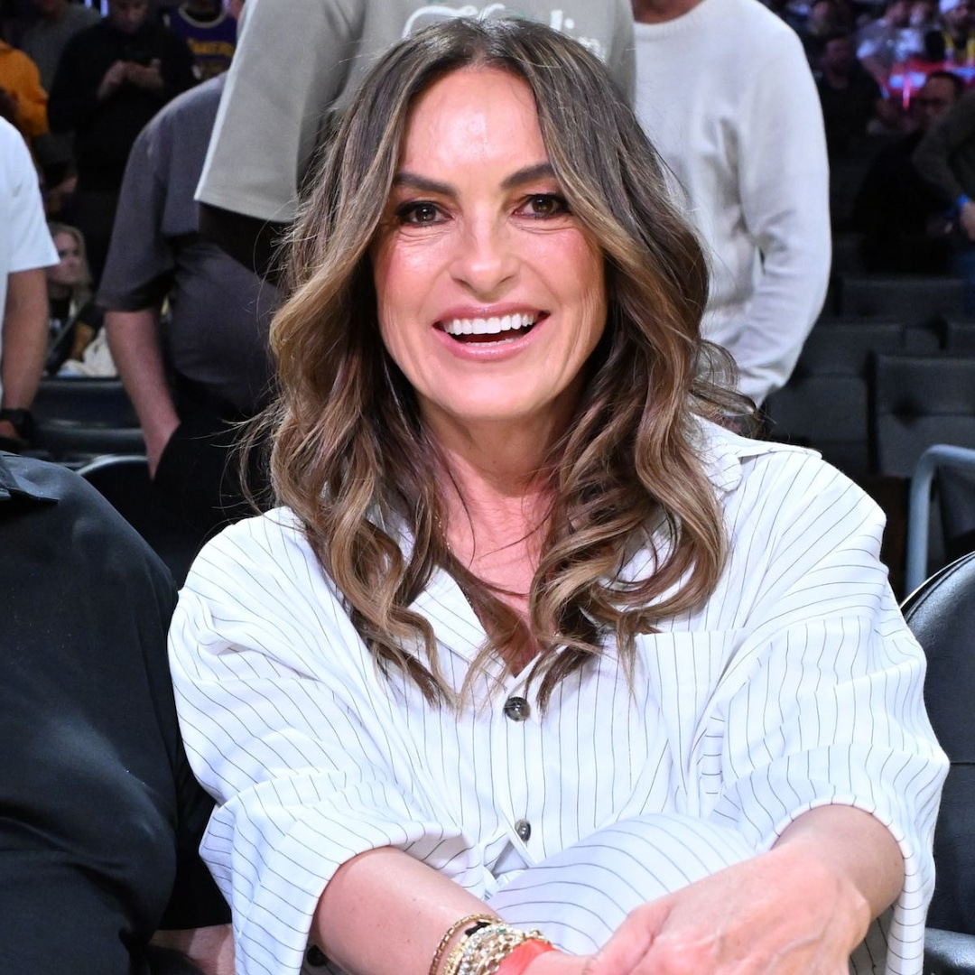 Mariska Hargitay Unveils New Haircut Ahead of Broadway Debut Mariska Hargitay Unveils New Haircut Ahead of Broadway Debut