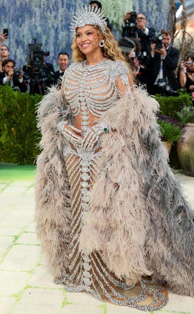 Beyoncé arrives at Met Gala 2026 red carpet
