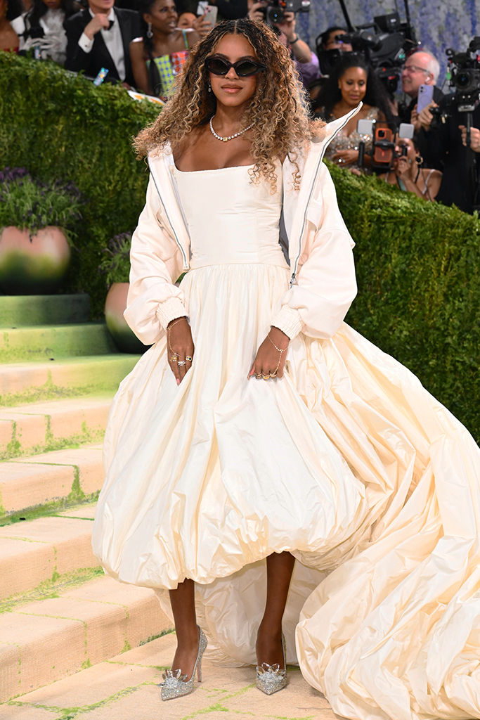 Blue Ivy Carter arrives at Met Gala 2026 red carpet