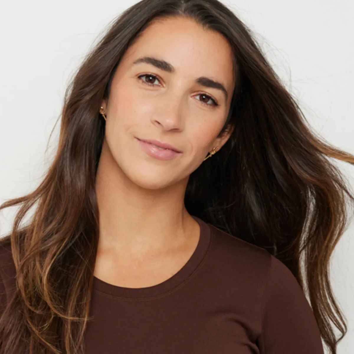Olympic Gold Medalist Aly Raisman’s Mom Inspired Her To Give the Best Gifts