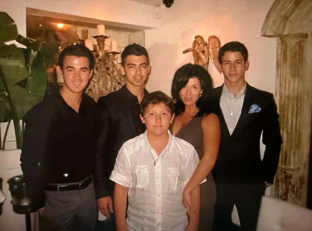 JoBros Mothers Day Ecomm Main.jpg