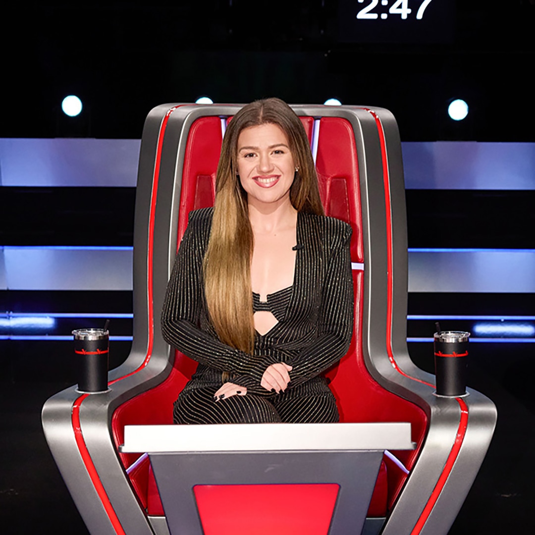 Kelly Clarkson Rejoins The Voice for Season 30 Kelly Clarkson Rejoins The Voice for Season 30