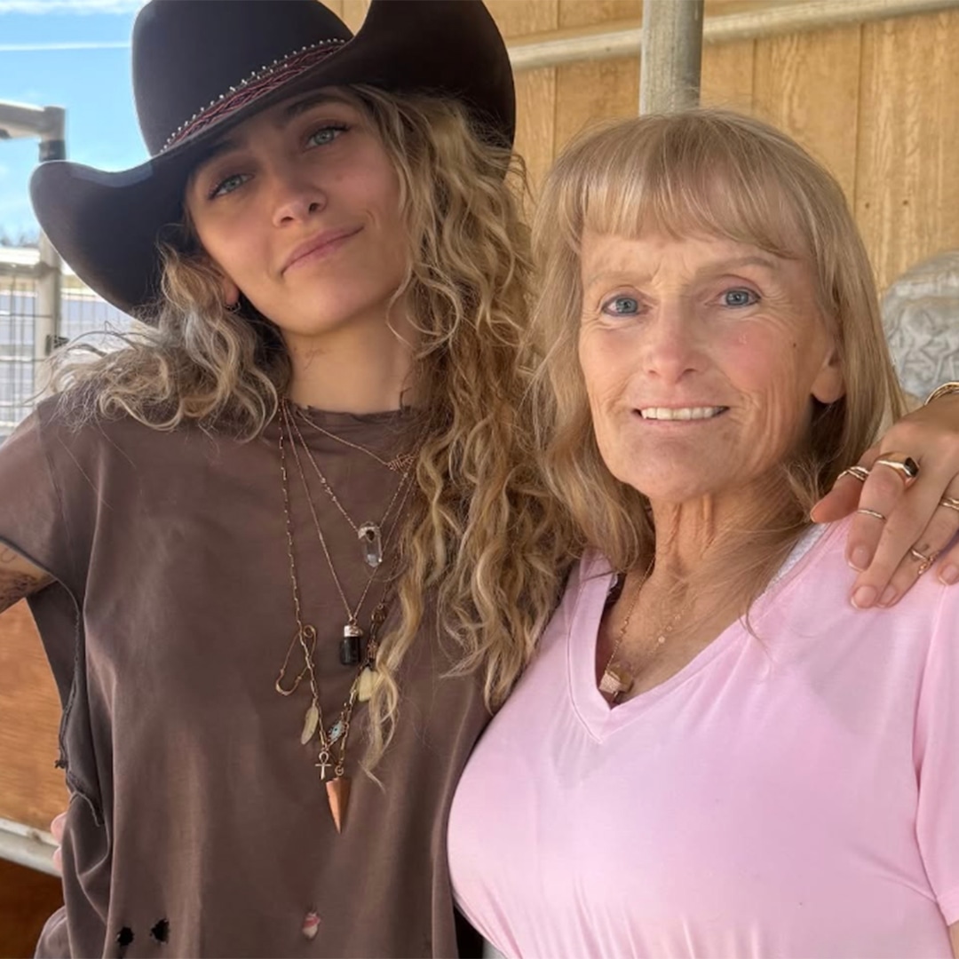 Paris Jackson Jokes She’s Debbie Rowe’s Clone in Mother’s Day Pics Paris Jackson Jokes She’s Debbie Rowe’s Clone in Mother’s Day Pics