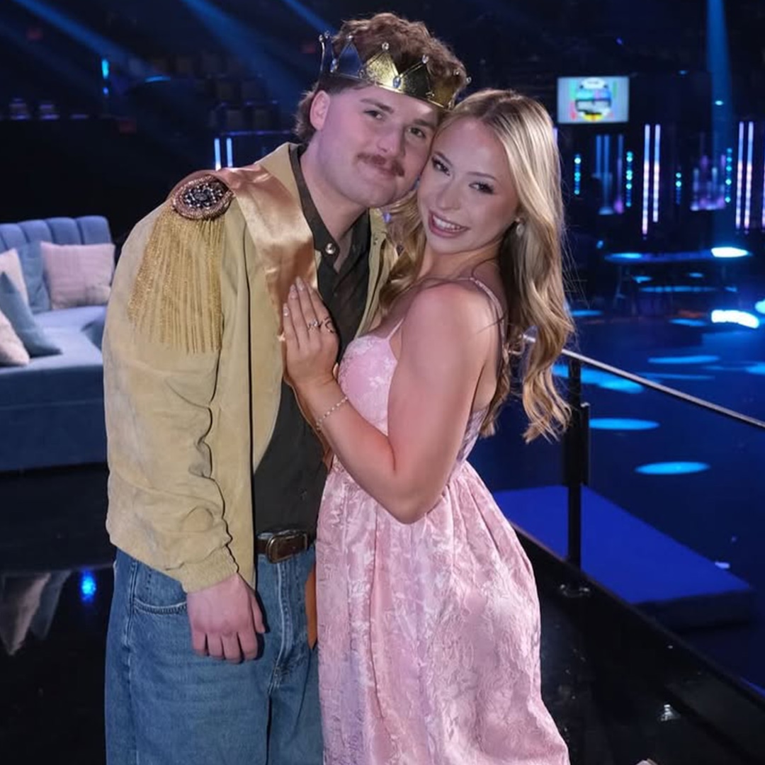 American Idol's Rae Boyd, Brooks Rosser Share Sweet Moment at Finale American Idol's Rae Boyd, Brooks Rosser Share Sweet Moment at Finale