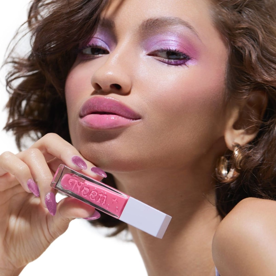 Best Early Memorial Day Weekend Beauty Sales & Deals 2026 Best Early Memorial Day Weekend Beauty Sales & Deals 2026